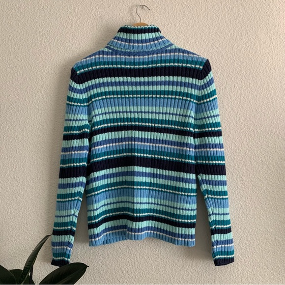 Vintage Striped Turtleneck Sweater - Picture 4 of 10